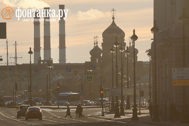В Петербурге возможны дожди, температура +13°C
