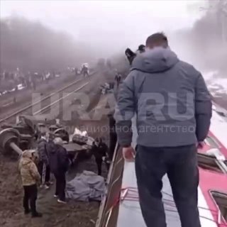 Сход поезда в Ульяновской области: 7 вагонов сошли с рельсов