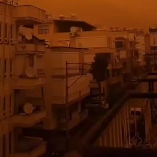 Пылевые облака из Африки накрыли юг Турции: прогнозируют грязевые дожди