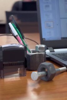 SMM-стратегия для вахты: как советский стиль привлекает мужчин