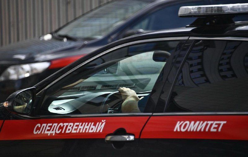 Трое детей провалились под лед в Свердловской области, один погиб