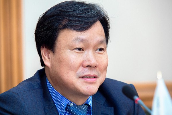 Корея рассматривает возобновление закупок нефти у РФ