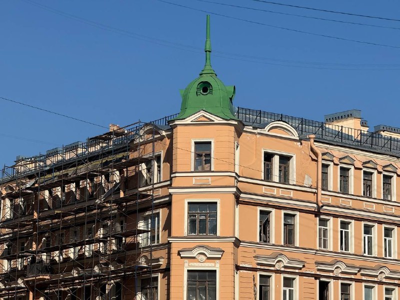 Восстановление дома на Большой Зелениной в Петербурге: начаты работы по усилению конструкций