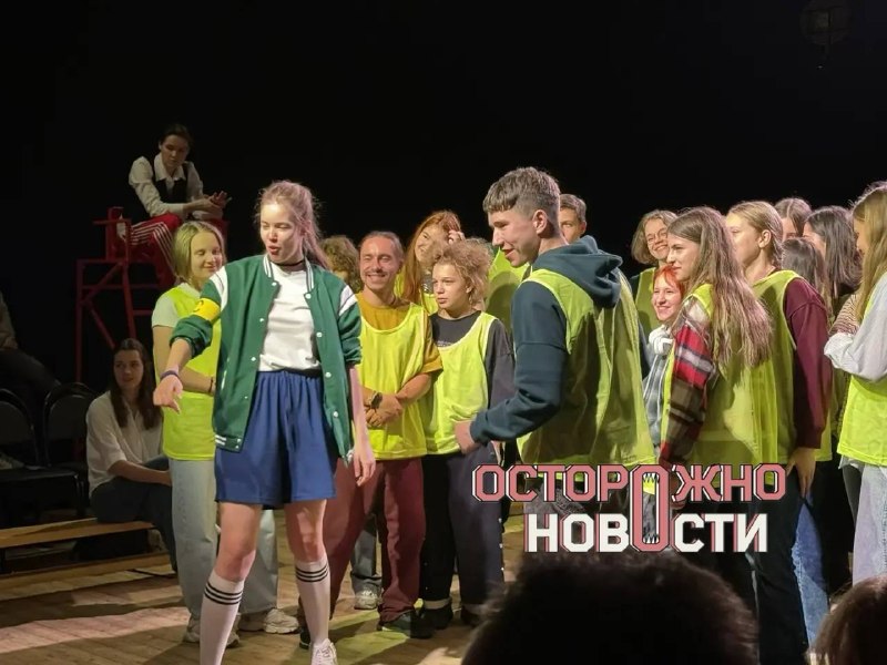 В Театре Маяковского показали спектакль о домогательствах физрука к школьнице