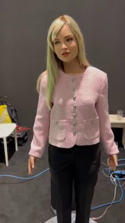 Гуманоидный робот с ИИ начал работать в офисе Ericsson