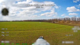 Уничтожен горящий танк Т-80БВ ВСУ в Запорожской области