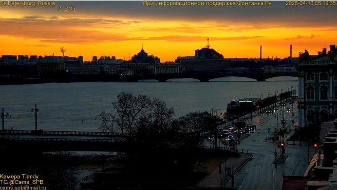 Новая неделя в Петербурге начнется с дождя и температуры до +13