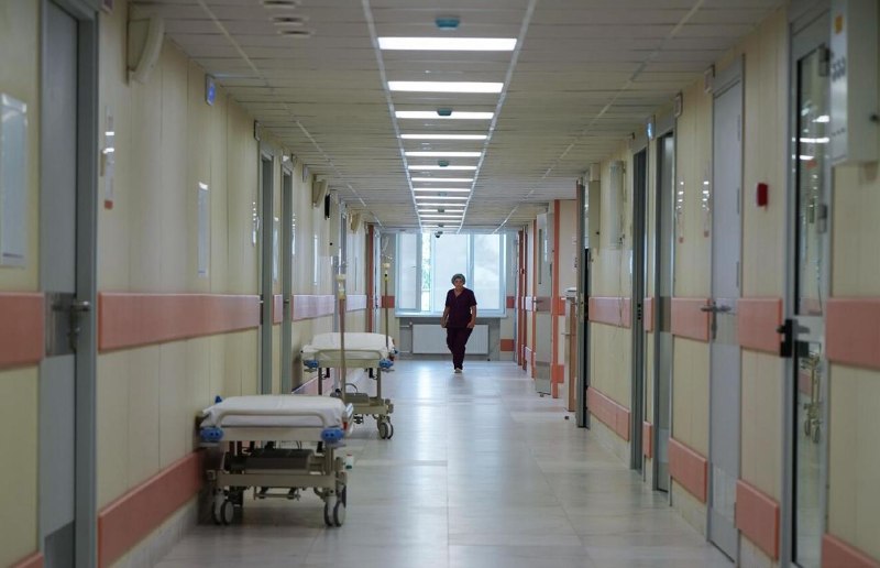 Мальчику ампутировали пальцы после взрыва петарды в Подмосковье