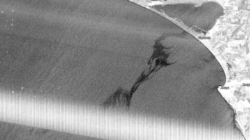 Масштабные разливы в Анапе связывают с атаками ВСУ на танкеры в Чёрном море