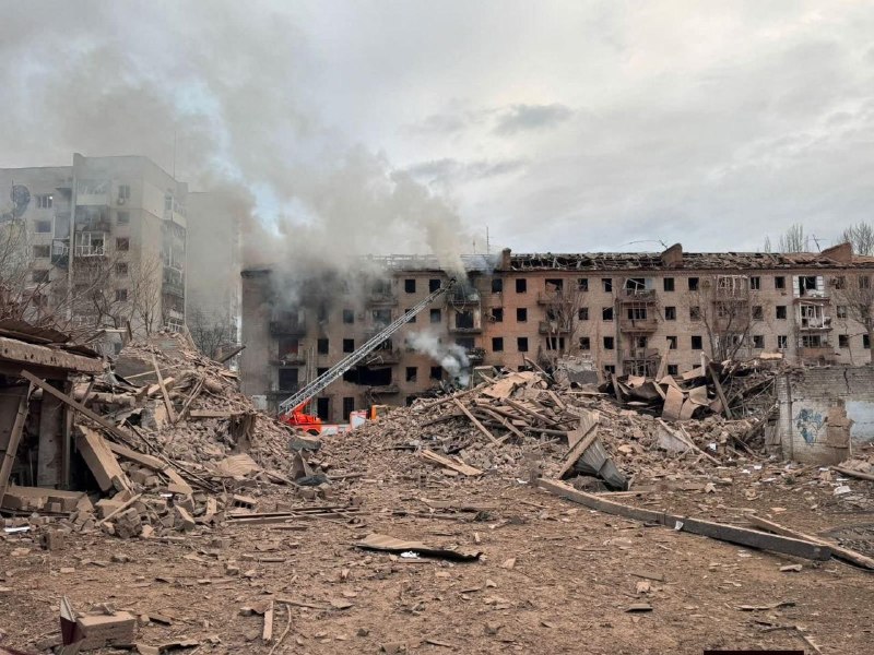 В Славянске в результате российского авиаудара повреждены десятки домов