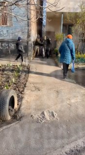 В Одессе сотрудники ТЦК силой задержали мужчину для мобилизации