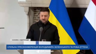 Переводчик Зеленского случайно оставил включенным микрофон во время встречи с премьером Нидерландов