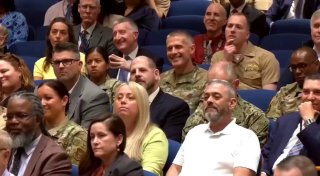 Глава Пентагона процитировал монолог из фильма «Криминальное чтиво» вместо Библии