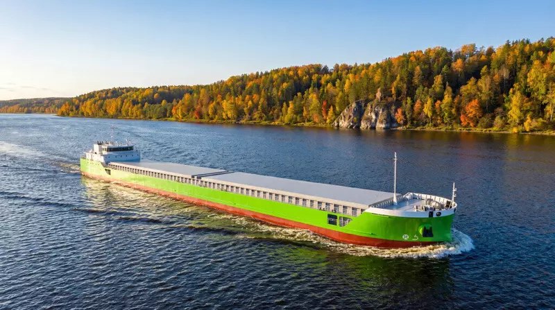 ОСК представила первое российское платформенное решение для речного флота