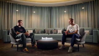 Интервью Матвея Кисляка о футбольном пути и планах на развитие «Металлурга»