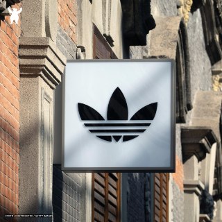 Российское юрлицо Adidas заработало 2,2 млрд ₽ в 2025 году за счет банковских вкладов