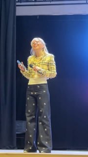 «Шаман» Дронов объяснил, зачем лизал Байкал