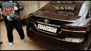 В Петербурге водитель получил штраф за «красивые» номера с буквами ВОР