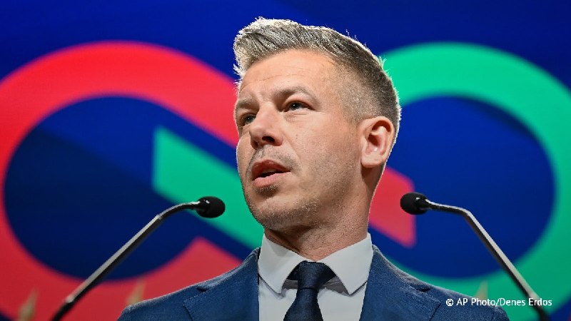 Мадьяр сформировал новый кабинет министров Венгрии