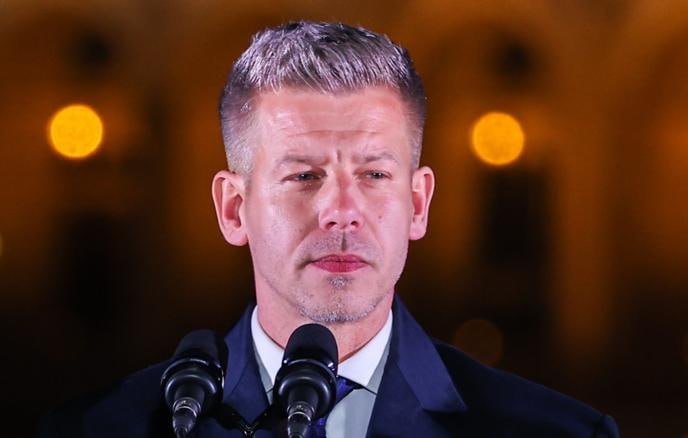 Премьер Венгрии: страна приостановит выход из МУС и готова арестовать Нетаньяху