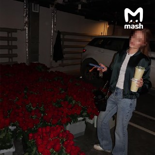 Дочь московского бизнесмена получила гору роз за 2,5 млн рублей от воздыхателя-таксиста