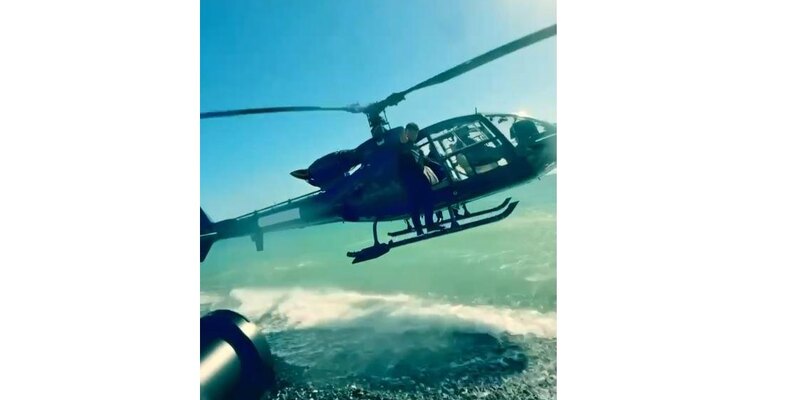 Пассажир вертолета в Сочи совершил опасный трюк на шасси, что вызвало проверку прокуратуры