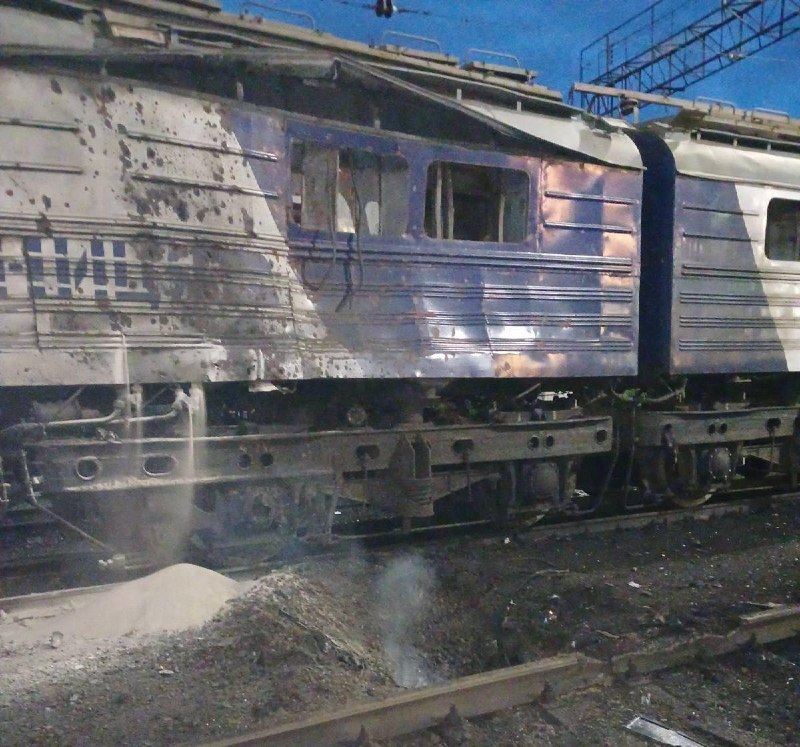 В Запорожской области при ударе по составу на железной дороге погиб машинист