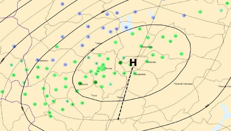 В Москве и Подмосковье ожидается снег и рекордно низкое атмосферное давление
