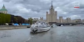 В Москве стартовал сезон летней навигации с парадом судов