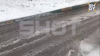 Масштабные отключения света и заблокированные дороги в Подмосковье из-за рекордного снегопада