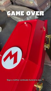 В Бразилии выпустили гробы в стиле персонажей игры Mario