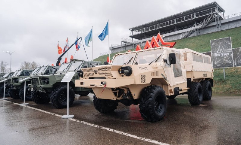 В Алабино на выставке ВДВ представили новый автомобиль «Пластун» для работы на передовой