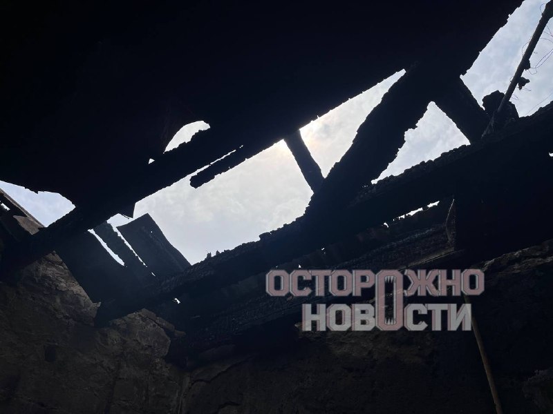 В Туапсе из-за прилета осколков в НПЗ сгорели жилые дома