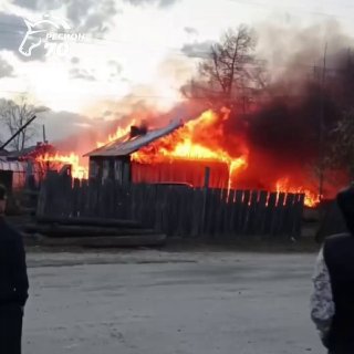 В Томской области при пожаре в селе Новоильинка сгорело 16 домов