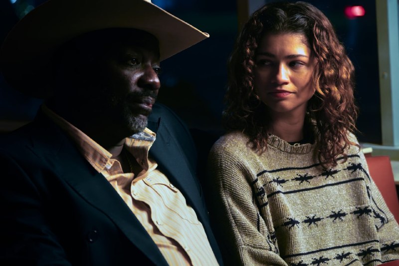 Вышел 5 эпизод 3 сезона сериала «Эйфория» в разных вариантах озвучки