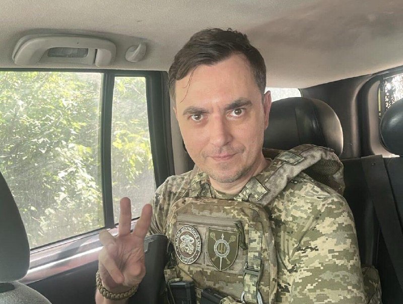 Экс-министр инфраструктуры Украины Владимир Омелян получил подозрение за уклонение от службы