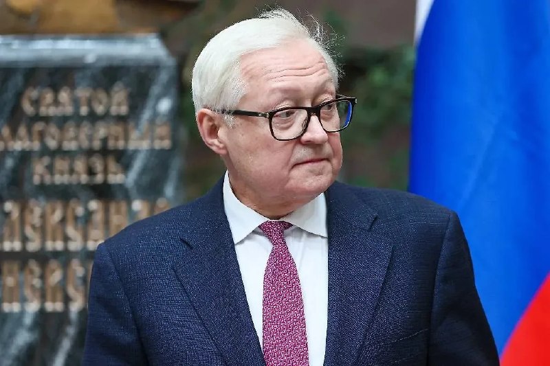 РФ будет остужать "горячие головы" в НАТО военно-техническим парированием