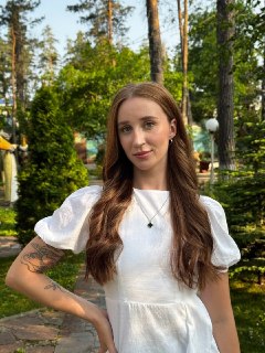 Россиянка скончалась спустя год после того, как подавилась яблоком на конференции