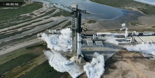 Запуск ракеты SpaceX для программы NASA «Артемида» отменили из-за технической неисправности башни