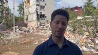 Корреспондент Al Arabiya поблагодарил Россию за доступ к месту трагедии в Старобельске