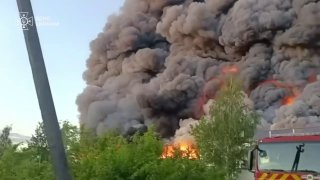 Масштабный пожар на складе под Киевом после ударов