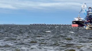 ФСБ предотвратила теракт на газовозе в порту Усть-Луги