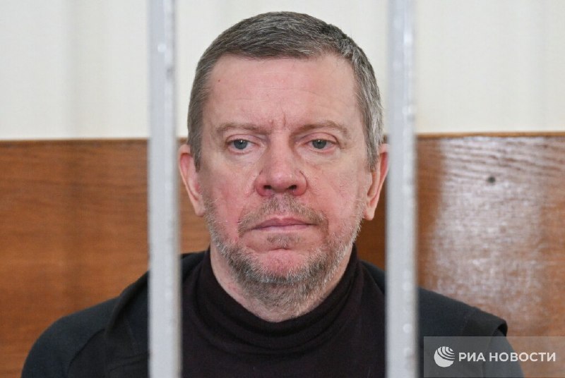 Экс-замглавы метро Москвы Дощатов получил 10 лет колонии за взятки