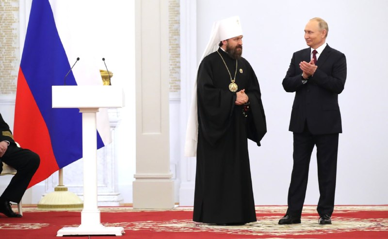 В РПЦ назвали «классической подставой» задержание митрополита Илариона в Чехии