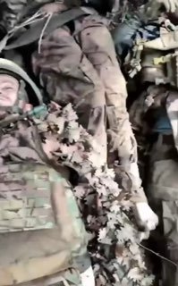 Последствия удара по ДРГ в тылу и попадания по пикапу