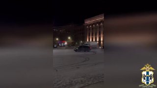 За дрифт в центре Новосибирска завели уголовное дело