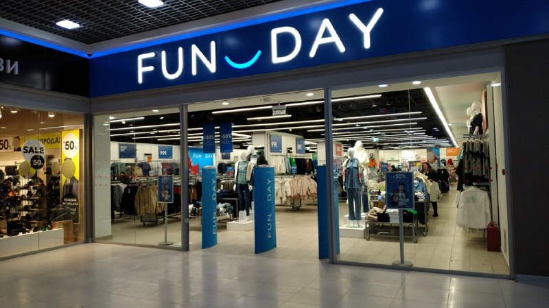 Бренд FunDay массово закрывает магазины по всей России