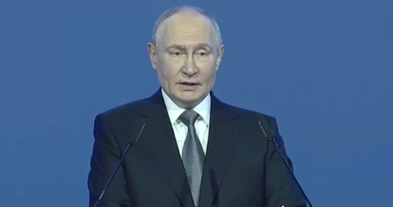 Путин назвал ИИ стратегической технологией для глобальной безопасности и прогресса
