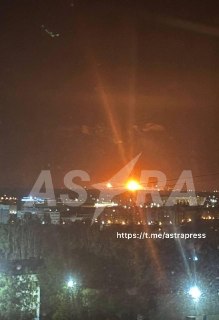 Атака дронов на Волгоград: поврежден жилой дом и загорелся НПЗ