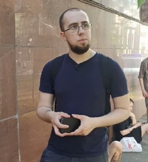 На руководителя нацболов Михаила Акселя составили протокол о «дискредитации армии»